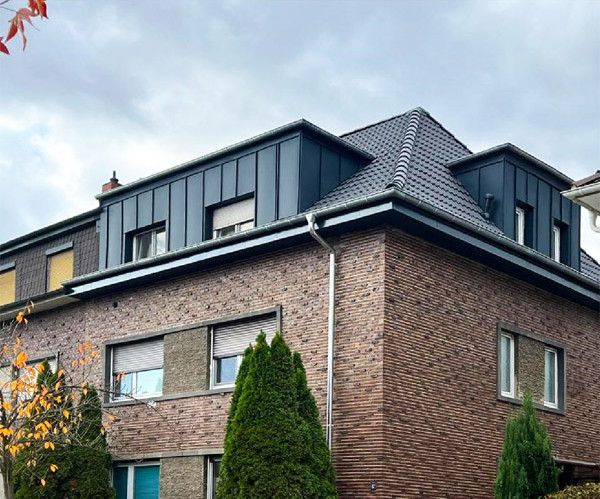 Referenzprojekt Frankfurt – fertige Dacharbeiten